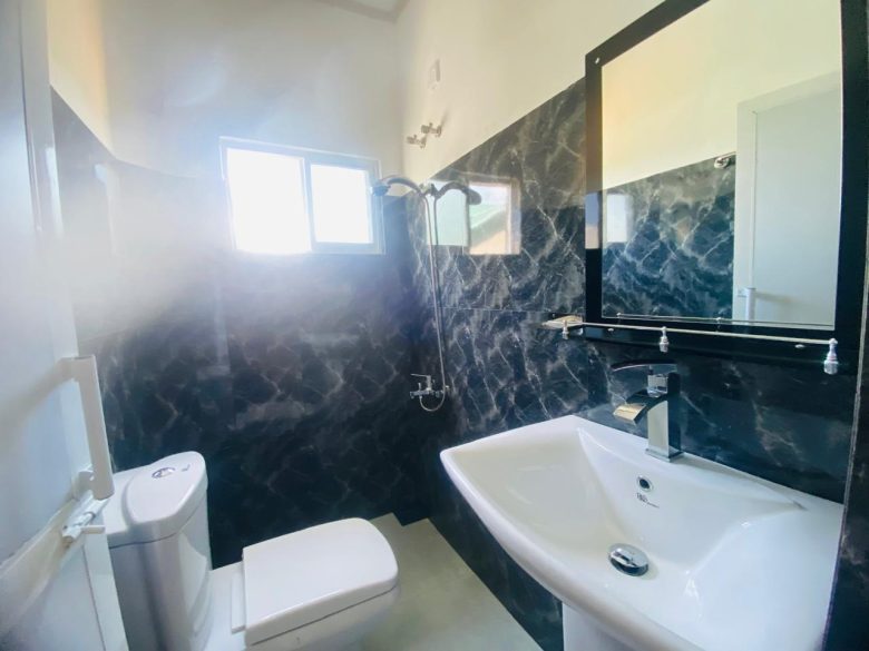 Stylish and serene hotel room at Infinity Winter Resort, Nuwara Eliya, Sri Lanka